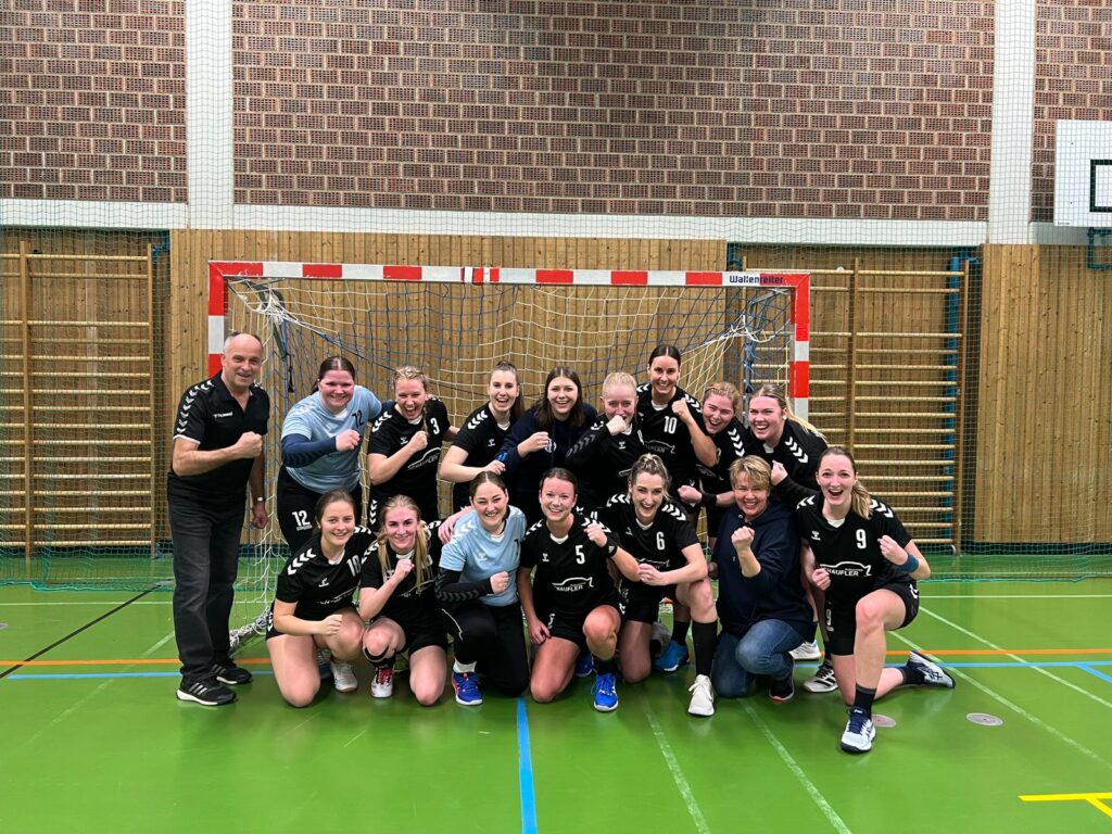 Handball-Sigerfoto-gegen-Scheyern.jpg